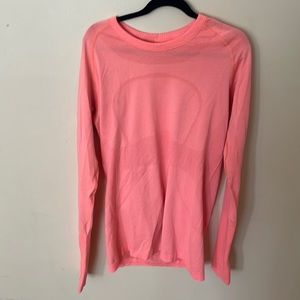 Lululemon Swiftly Tech shirt - EUC without tag